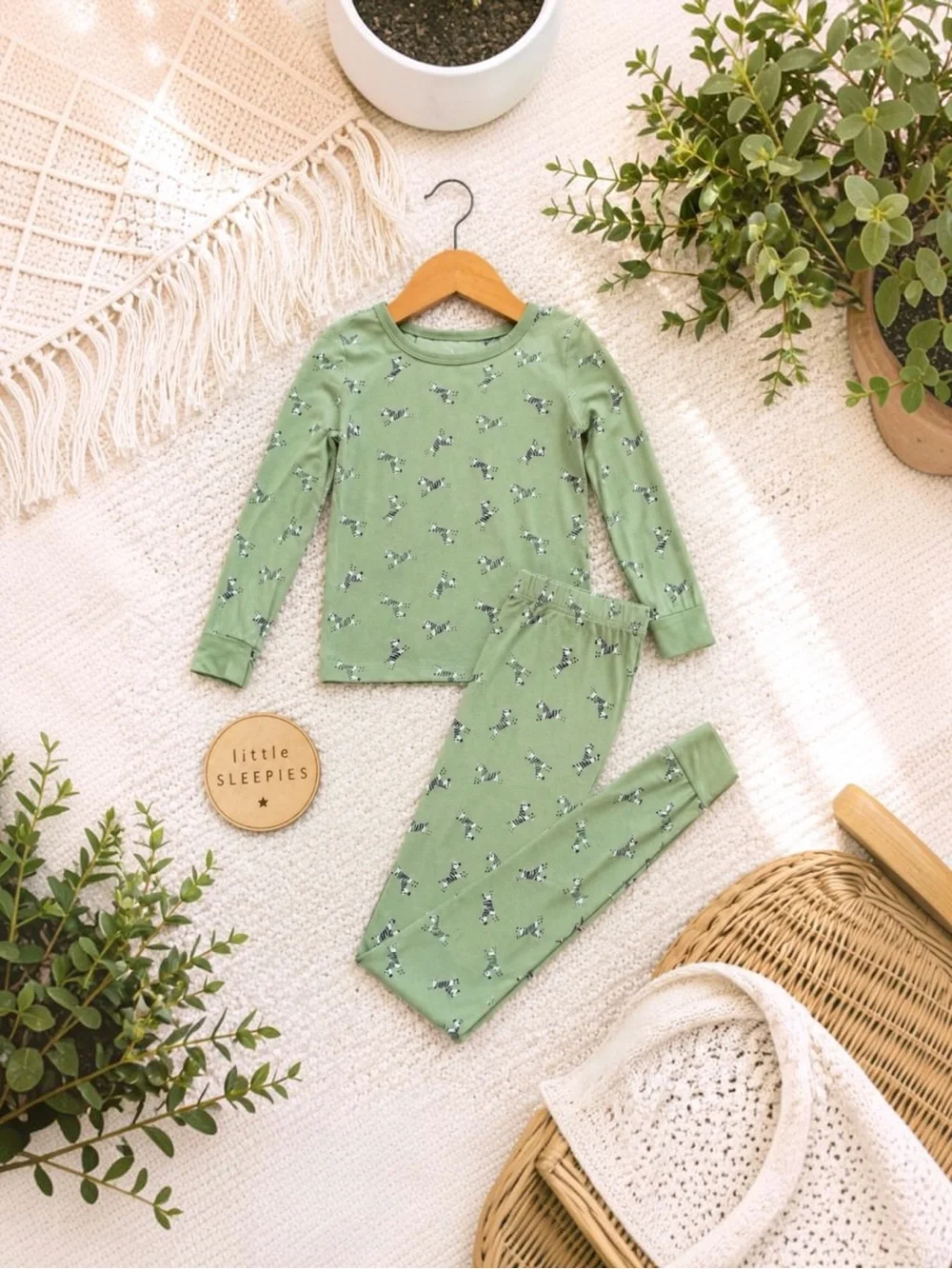 Little Sleepies Bamboo Pajama Set 4T Zebra Print Green 2 Piece EUC